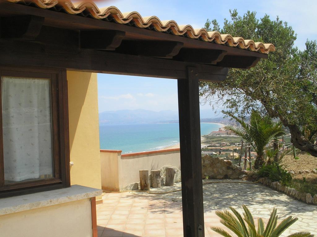 Blunda Holiday Home Castellammare del Golfo Room photo