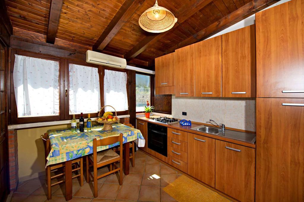 Blunda Holiday Home Castellammare del Golfo Room photo