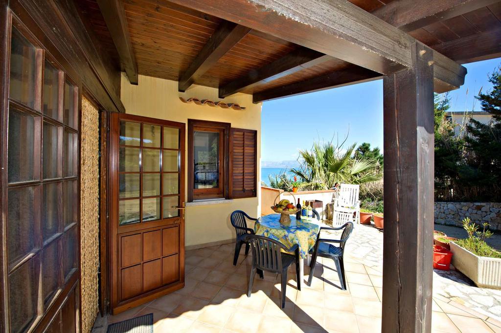 Blunda Holiday Home Castellammare del Golfo Room photo